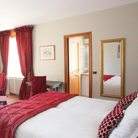 Saint Graal Bed and Breakfast Chamant Habitación foto