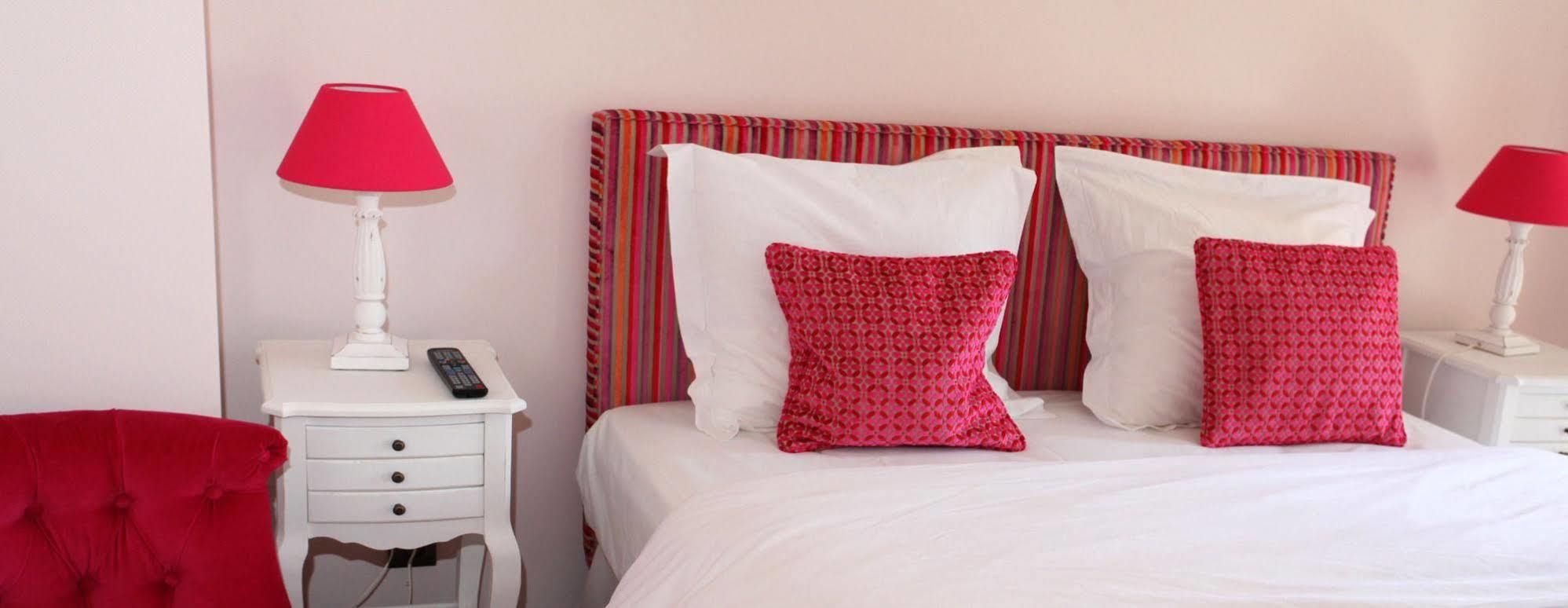 Saint Graal Bed and Breakfast Chamant Exterior foto